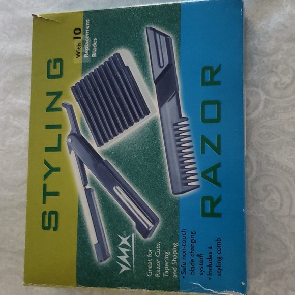 Styling Razor - Picture 1 of 3